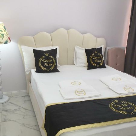 Doctor House Hotel Talas Exterior foto